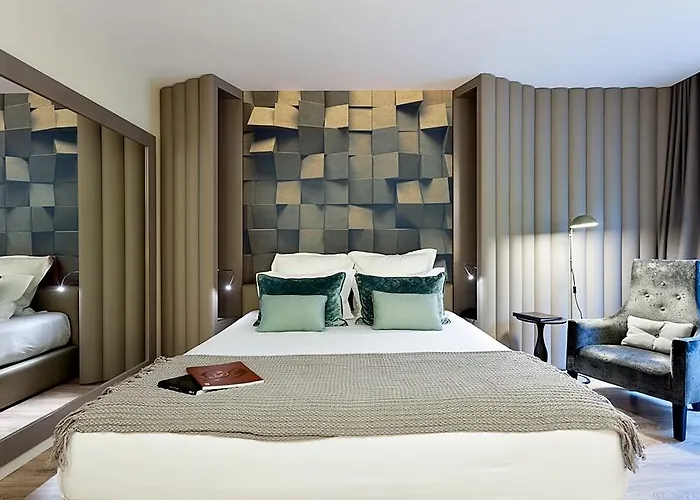 Otel Condes De