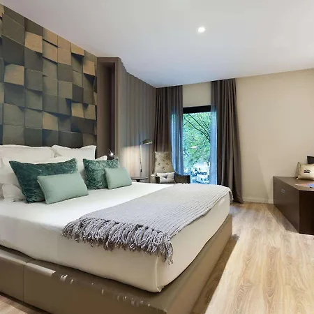 Condes De Otel 4*