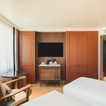 Hotel Condes De 4*
