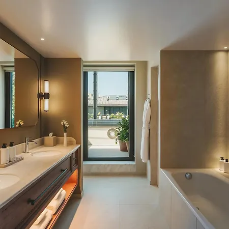 Hotel Condes De