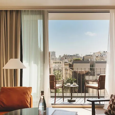 Condes De Hotel 4*