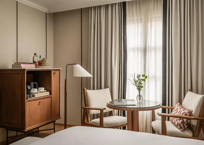 Condes De Hotel 4*